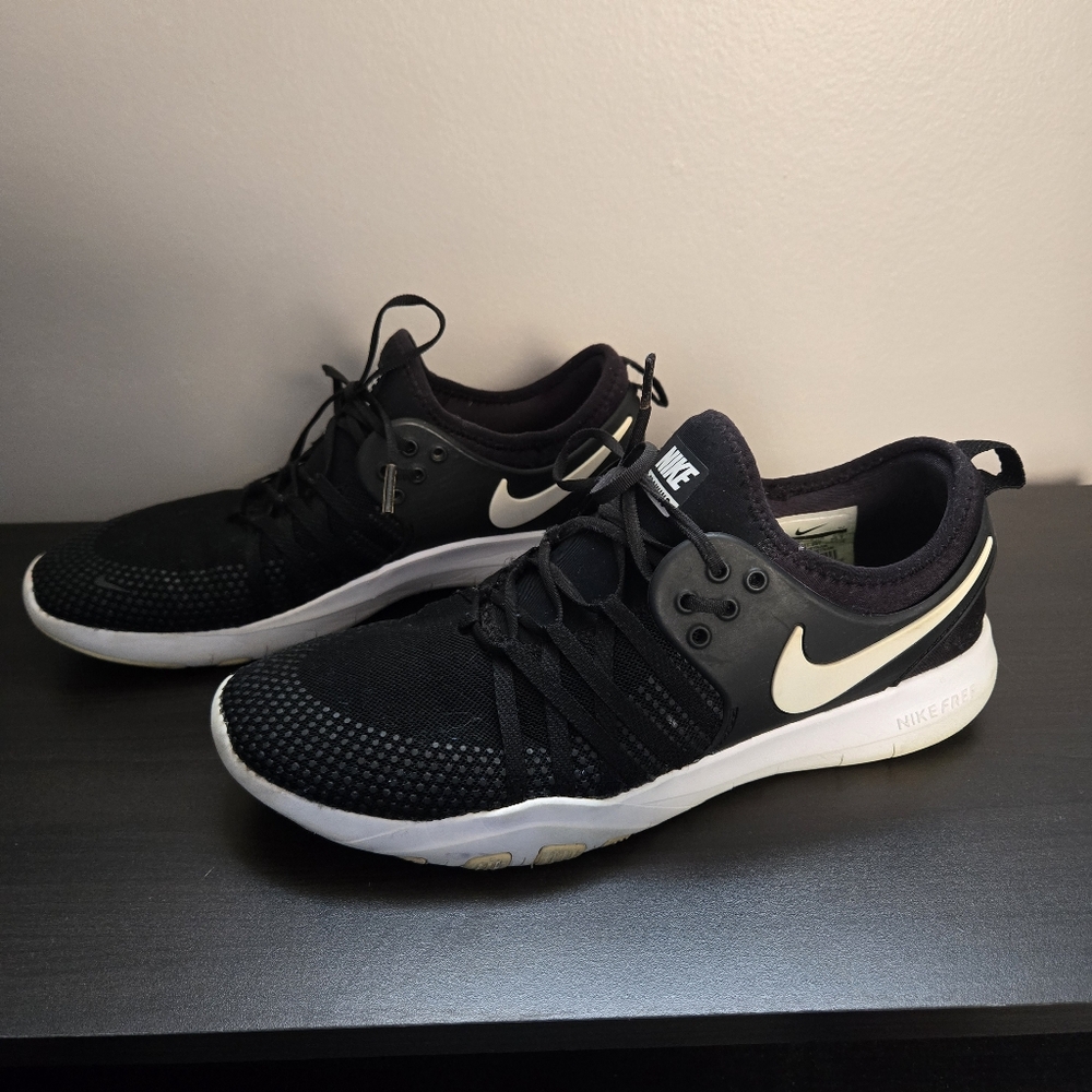 Nike training shoes